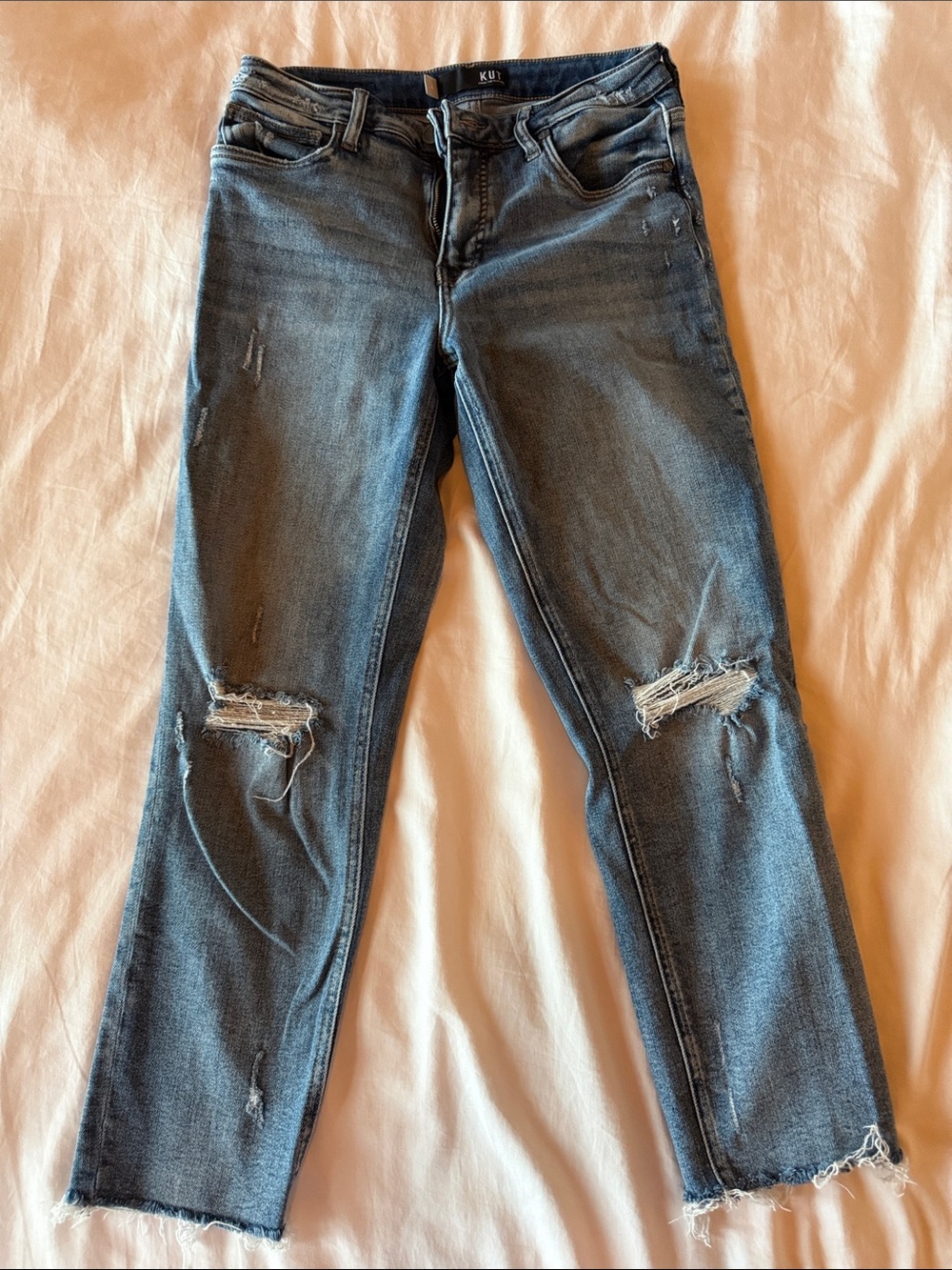 Kut from the Kloth Distressed Straight Leg Jeans in Washed Black